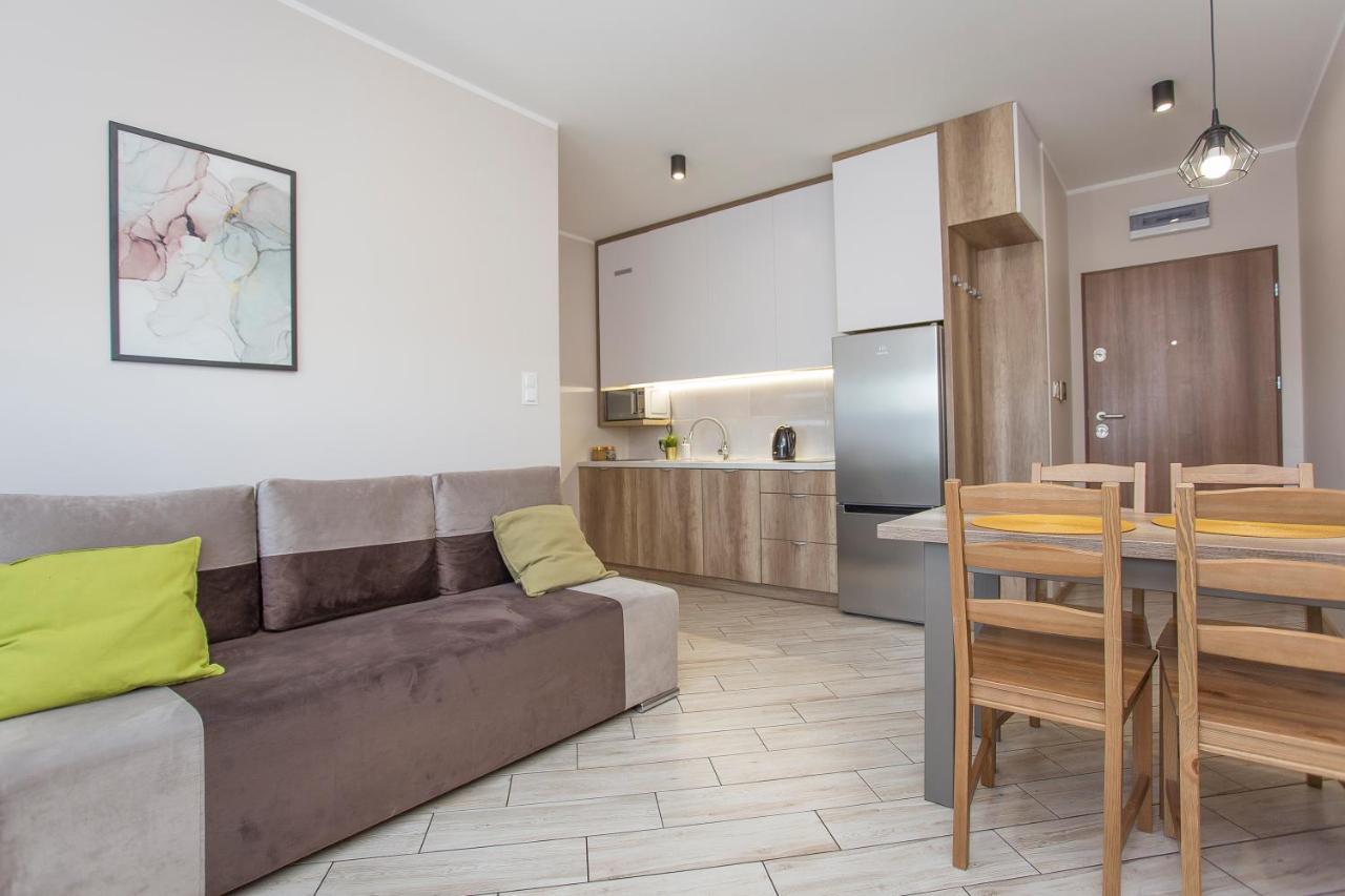 Urban Jungle - Lara Apartment Bialystok Bagian luar foto
